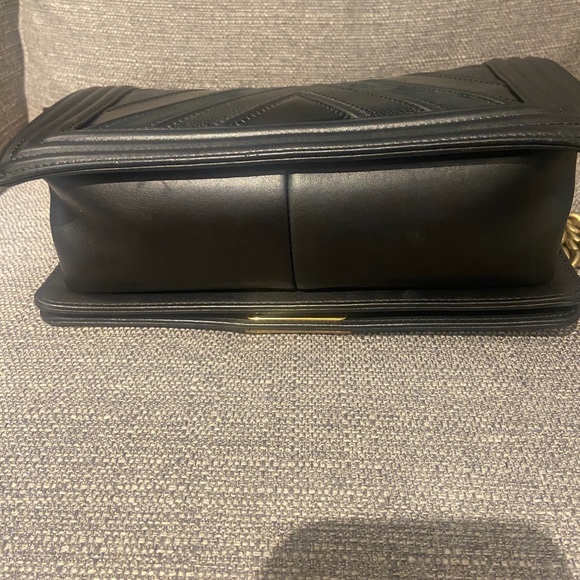 Authentic Chanel Mix Chevron boy bag medium - Picture 6 of 10